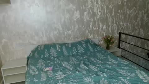 candymini online show from 15, 5, 2026
