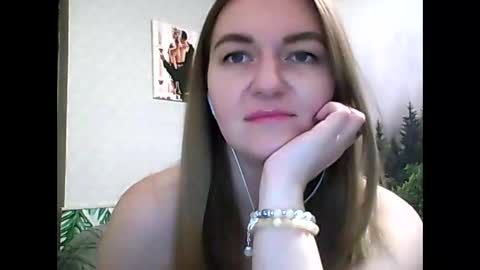 Daisy online show from 5, 3, 2025