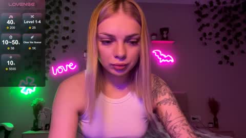 Snapshot of candyrass chatting on 24, 5, 2026 Candy online show from 24, 5, 2026