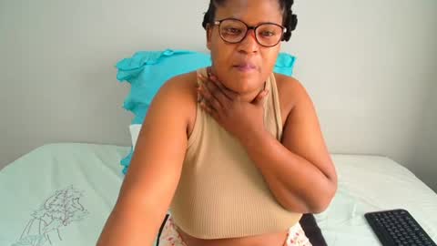 candyyumsaerolaxx online show from 16, 6, 2026