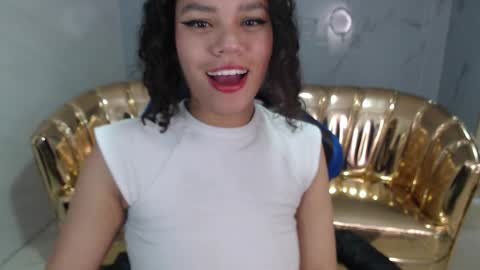 Snapshot of canela_s1 chatting on 14, 10, 2025 canela_s1 online show from 14, 10, 2025