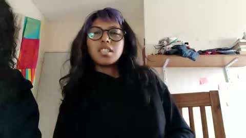 Candy online show from 5, 10, 2025