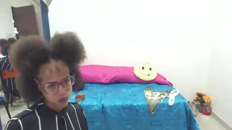Snapshot of canella_hotx chatting on 20, 12, 2024 Canela online show from 20, 12, 2024