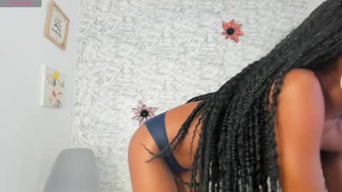 Canhela online show from 5, 1, 2025