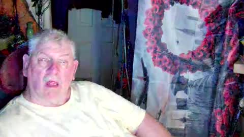 canoelicker69 online show from 23, 4, 2026