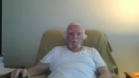 Snapshot of capecod21 chatting on 23, 2, 2025 capecod21 online show from 23, 2, 2025