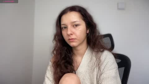 Emma online show from 11, 12, 2024