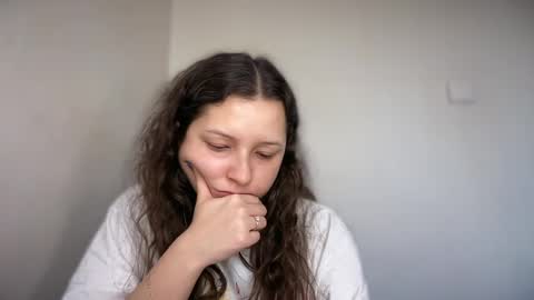 Emma online show from 6, 4, 2026