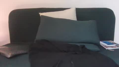 Snapshot of capri34 chatting on 5, 1, 2025 capri34 online show from 5, 1, 2025