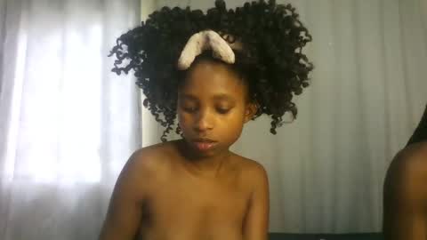 Snapshot of carababey chatting on 6, 4, 2026 carababey online show from 6, 4, 2026