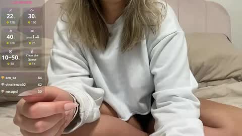 Snapshot of carabou11 chatting on 8, 4, 2026 Cara Bou online show from 8, 4, 2026