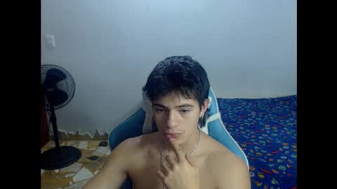 Snapshot of carapalida9008 chatting on 14, 10, 2025 carapalida9008 online show from 14, 10, 2025