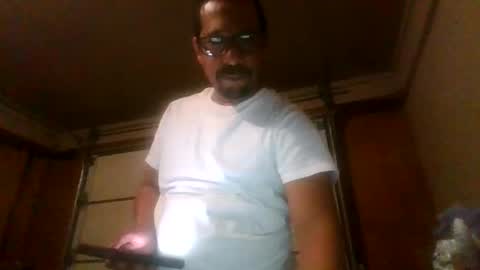 Snapshot of cargopipe2000 chatting on 23, 11, 2025 Adams huge online show from 23, 11, 2025