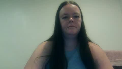 Snapshot of carinabro10 chatting on 29, 9, 2025 carinabro10 online show from 29, 9, 2025
