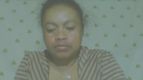 Snapshot of carinesexy69 chatting on 1, 7, 2026 carinesexy69 online show from 1, 7, 2026