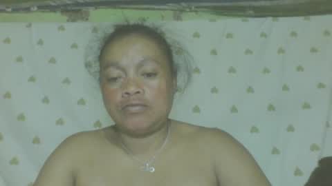 Snapshot of carinesexy69 chatting on 15, 7, 2026 carinesexy69 online show from 15, 7, 2026