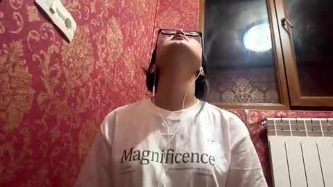 Chloe online show from 28, 11, 2025