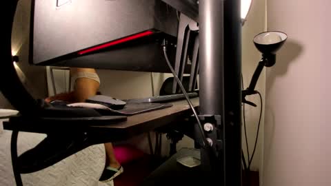 Snapshot of carla_and_robert chatting on 7, 1, 2025 carla and robert online show from 7, 1, 2025