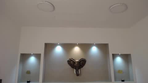 Snapshot of carla_and_robert chatting on 9, 2, 2025 carla and robert online show from 9, 2, 2025