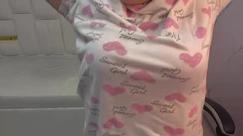 Carla  online show from 30, 11, 2025