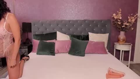 Snapshot of carlareys chatting on 1, 10, 2025 carlareys online show from 1, 10, 2025