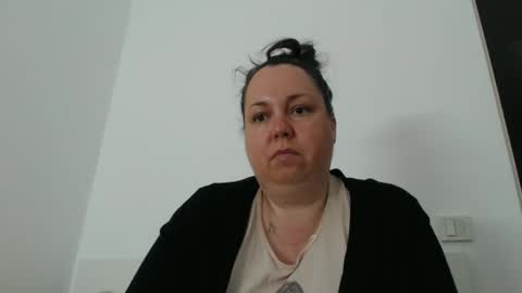 Carlaruth online show from 10, 4, 2026