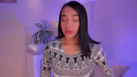 Snapshot of carlasmithx chatting on 17, 12, 2024 Carla online show from 17, 12, 2024