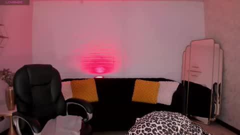Snapshot of carlasmithx chatting on 18, 9, 2025 Carla online show from 18, 9, 2025