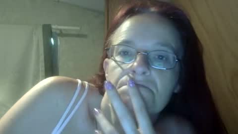 Snapshot of carleeswoman08 chatting on 26, 6, 2026 carleeswoman08 online show from 26, 6, 2026