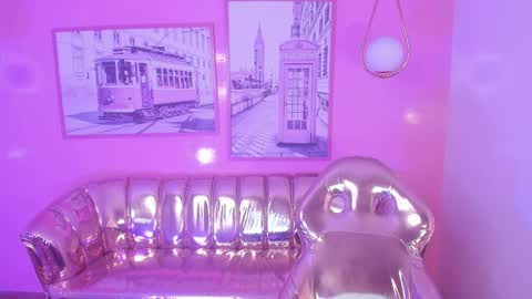 Snapshot of carlie_mayer chatting on 16, 1, 2025 CARLYE online show from 16, 1, 2025