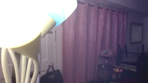 Carlie online show from 22, 11, 2025