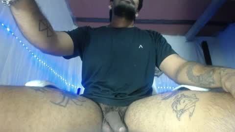 Snapshot of carlo_yates27 chatting on 8, 6, 2026 carlo yates thx for help me to reach 100 thumps up online show from 8, 6, 2026