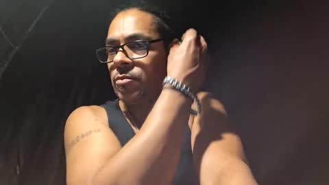 Snapshot of carloslove1972 chatting on 7, 5, 2026 carloslove1972 online show from 7, 5, 2026