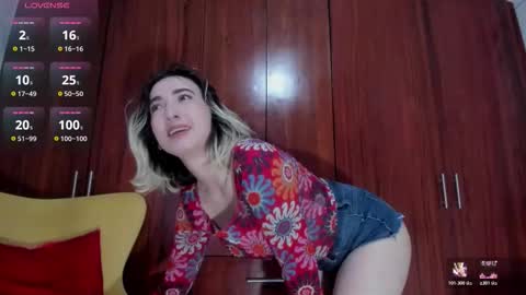 carly grasso  online show from 22, 10, 2025