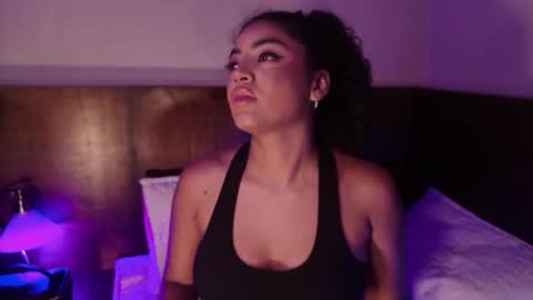 Carly Monroe  online show from 17, 10, 2025