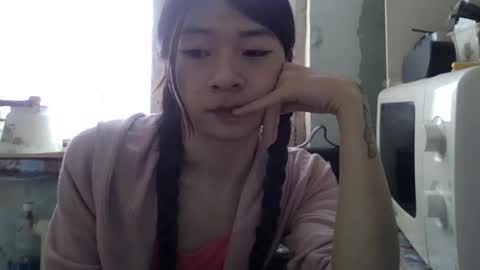 CarlyJoy online show from 10, 2, 2025