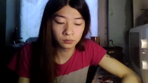 CarlyJoy online show from 12, 2, 2025