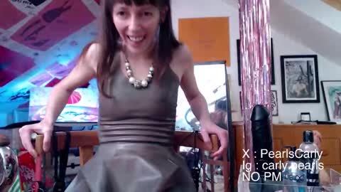 Carly Pearls online show from 13, 2, 2026