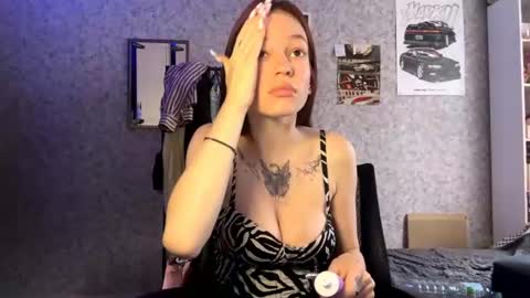 Snapshot of carmelinarolstad chatting on 22, 7, 2026 Alexa online show from 22, 7, 2026