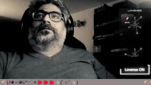 Snapshot of carmelo_devitto chatting on 28, 4, 2026 soy Batman online show from 28, 4, 2026