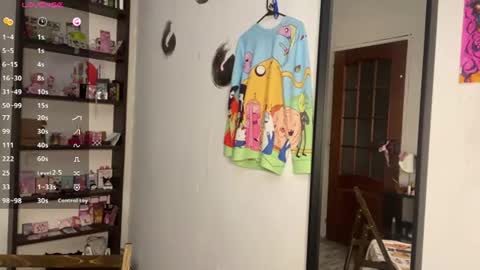 Elina online show from 22, 6, 2026
