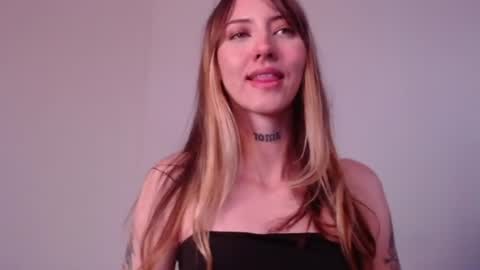 Snapshot of carmennrusso chatting on 29, 7, 2026 carmennrusso online show from 29, 7, 2026