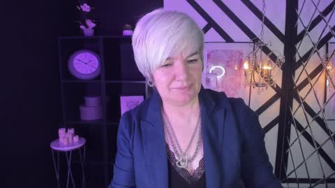 Carmen online show from 18, 1, 2025