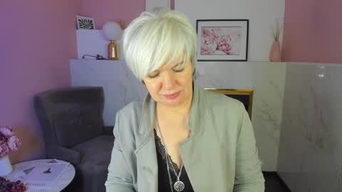 Carmen online show from 6, 2, 2025