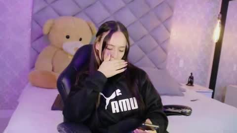 caro_adams1 online show from 21, 11, 2025