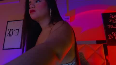 Carolina   online show from 18, 2, 2025