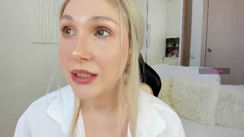Snapshot of carol_may_ chatting on 24, 7, 2026 carol_may_ online show from 24, 7, 2026
