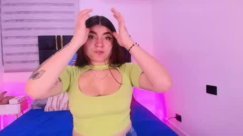 Snapshot of carolayrosse chatting on 26, 2, 2026 carola online show from 26, 2, 2026