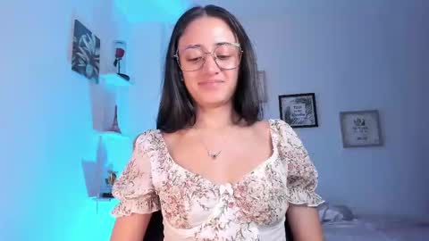 Caroline online show from 13, 2, 2025