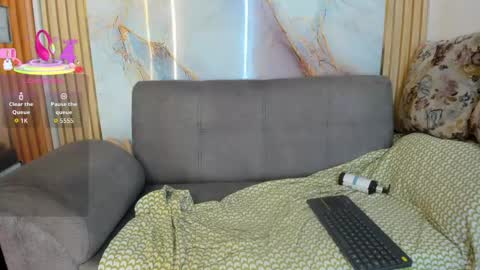Snapshot of carolina11_pm chatting on 21, 4, 2026 CAROLINA online show from 21, 4, 2026